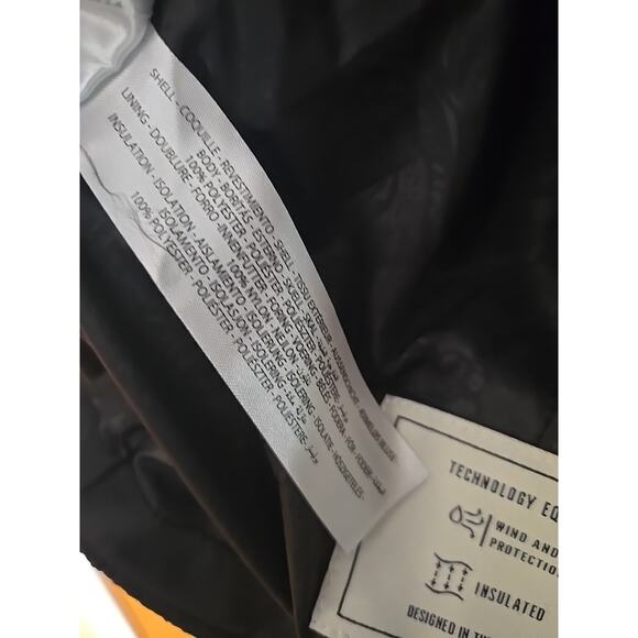 Ariat Crius Black Insulated Wind Water Resistant Jacket Womens Logo Size Medium - Picture 7 of 9